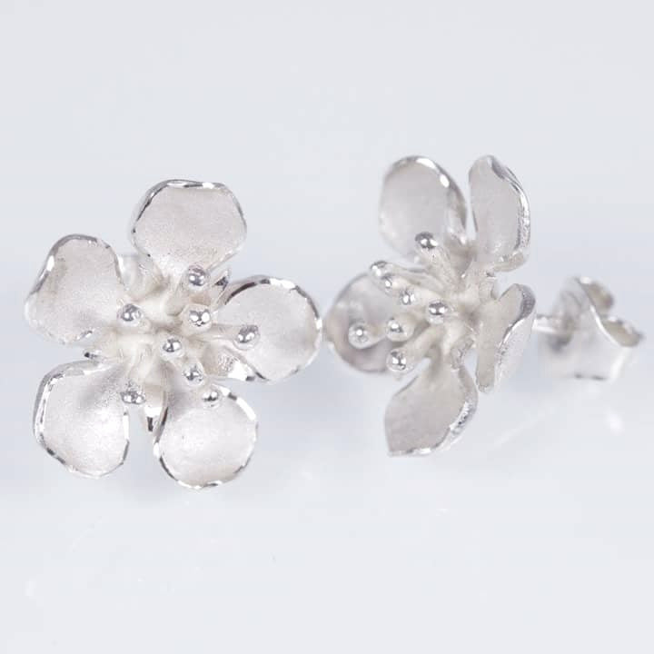 Appleflower, small-size flower earrings with pins