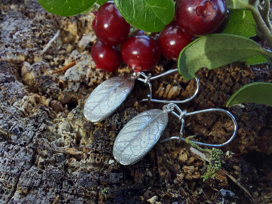 Cowberryleaf, earrings with hooks